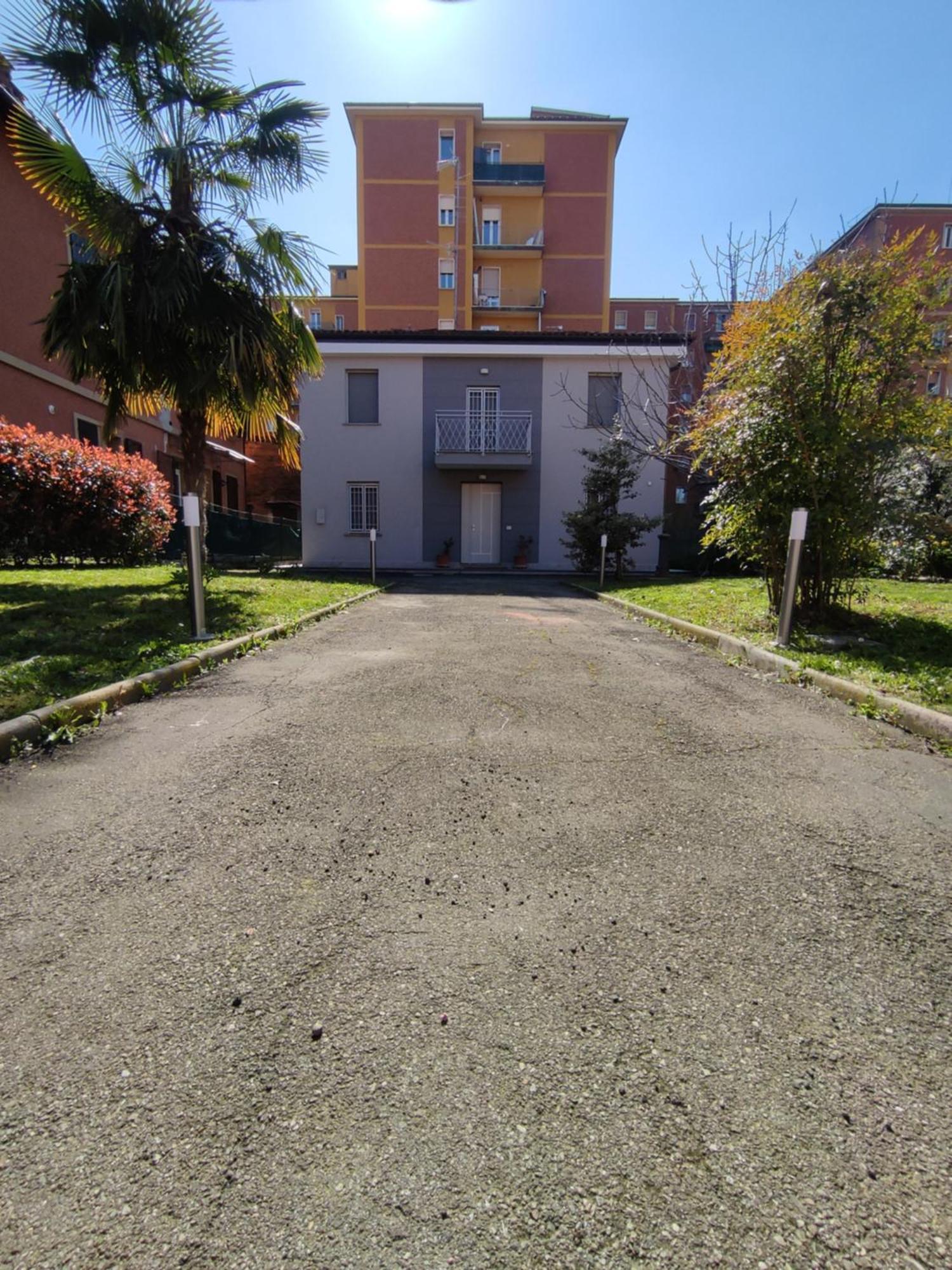 Appartamento Grigio Perla Residenza, casa indipendente con parcheggio privato e giardino Bologna Esterno foto